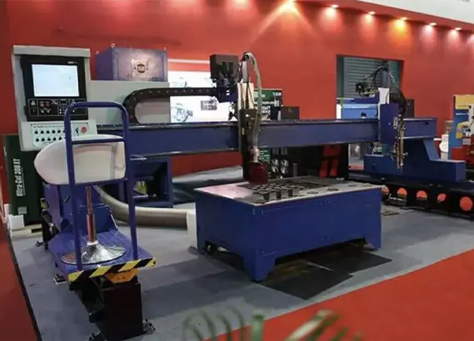 Machine de découpe plasma CNC HNC-4000 Trou HD haute définition de précision