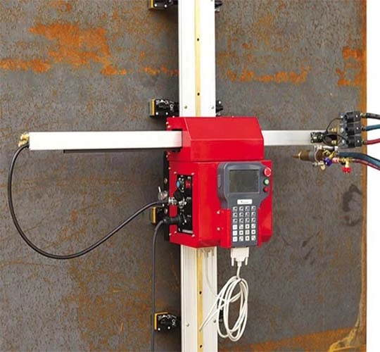 HNC-100K machine de découpe plasma et flamme magnétique verticale portable CNC