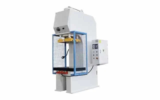 Quelle est la période de garantie pour vos presses hydrauliques?
